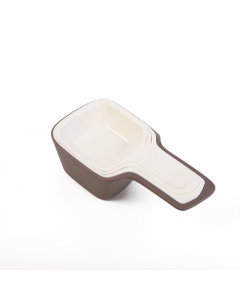 Set of cups measuring 4 pieces