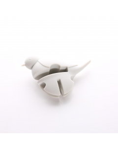 siliconespoons holding