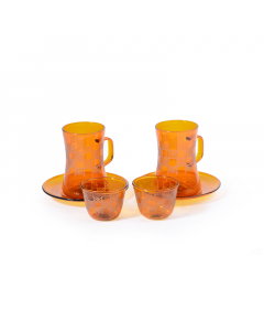 18-piece set of teapots and cups, honey pattern
