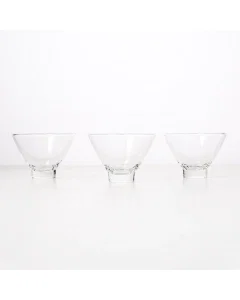 A set of 6-piece glass jewelry cups
