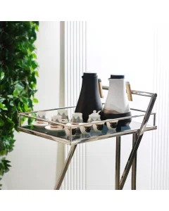 Clara white black hospitality set