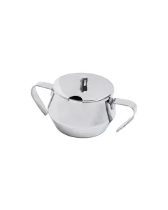 Esteel sugar with two hands