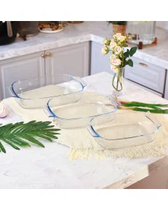 Set of glass trays, 3 pieces