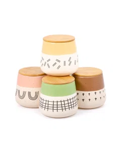 A set of pottery boxes with a wooden lid