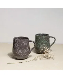 A set of porcelain cups, 2 pieces