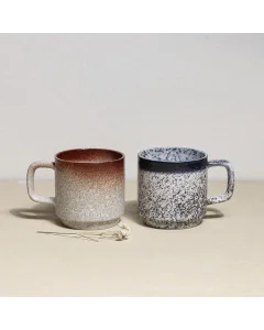A set of porcelain cups, 2 pieces