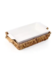 Porcelain serving dish with base