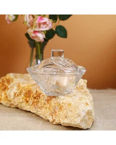 Glass tmreya with lid