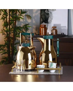 Golden Shahd thermos set with green handle